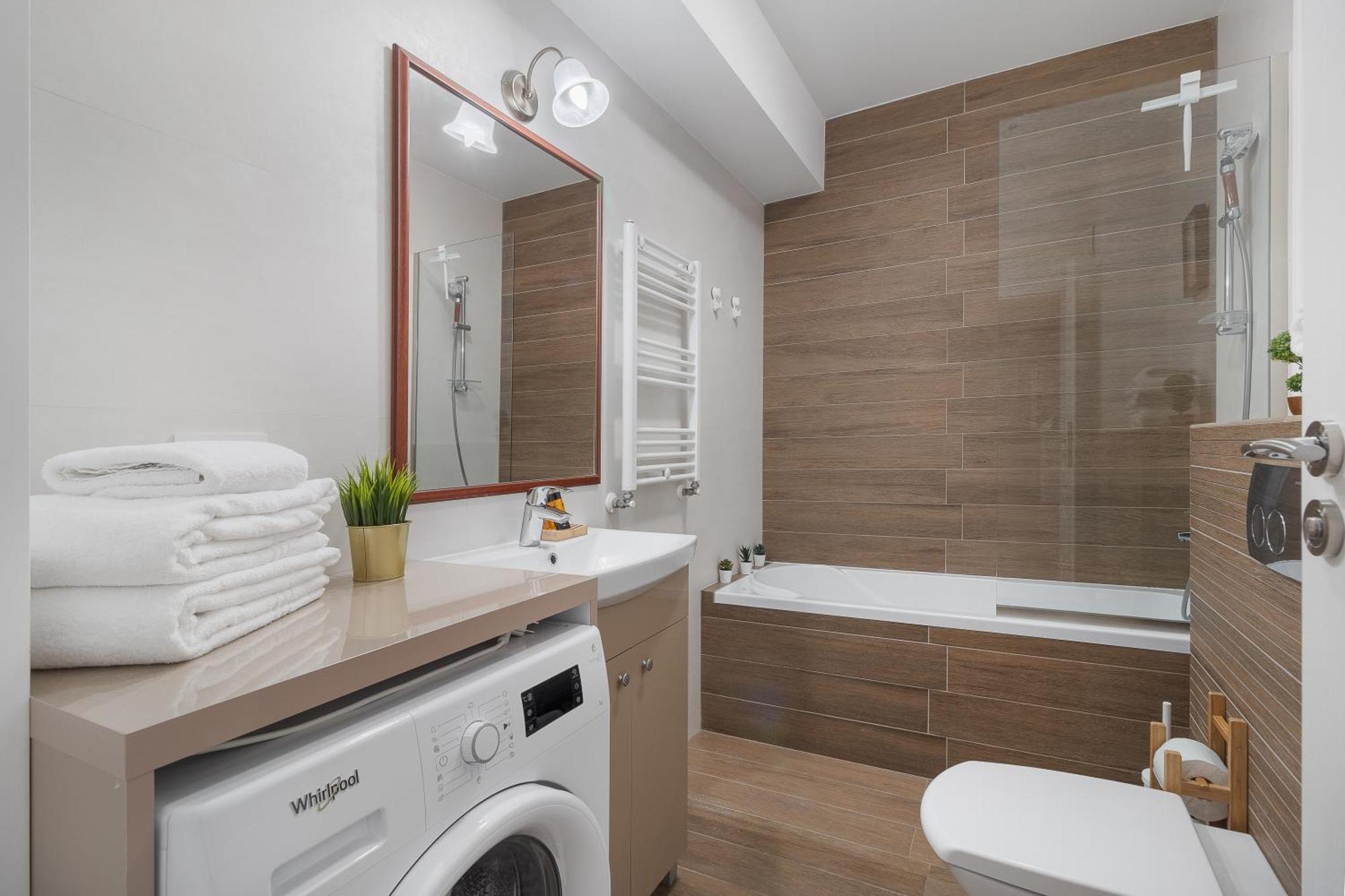 Ferienwohnung Warm Flat Oradea Exterior foto
